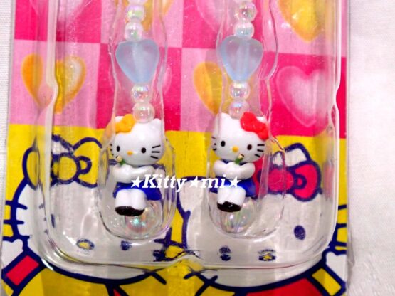 PLASTIC CASE NO.80 HELLO KITTY CHARM STRAP 01