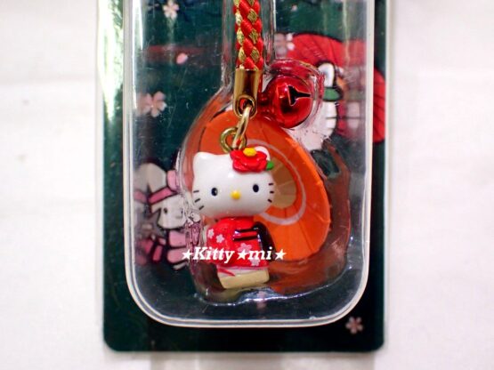 PLASTIC CASE NO.87 HELLO KITTY CHARM STRAP 12