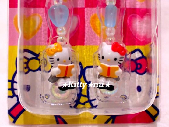 PLASTIC CASE NO.90 HELLO KITTY CHARM STRAP 01