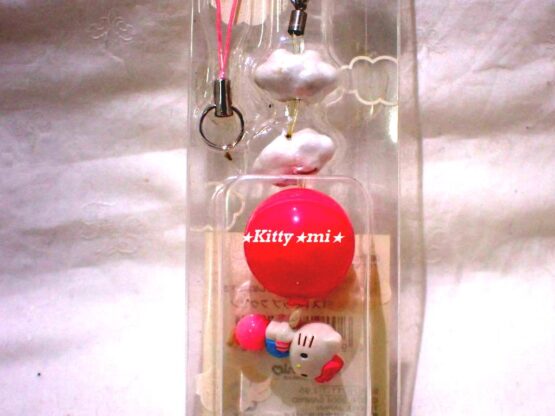 PLASTIC CASE NO.94 HELLO KITTY CHARM STRAP 04